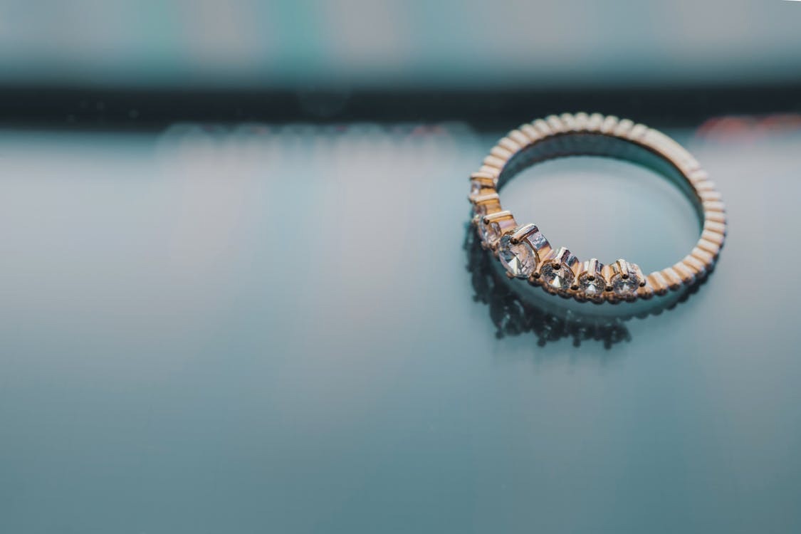 Australian Diamond Brokers - Choosing the Right