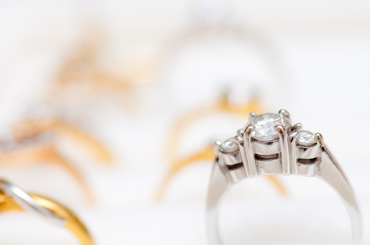Australian Diamond Brokers - Solitaire vs Three Stone What Ring Should I Buy