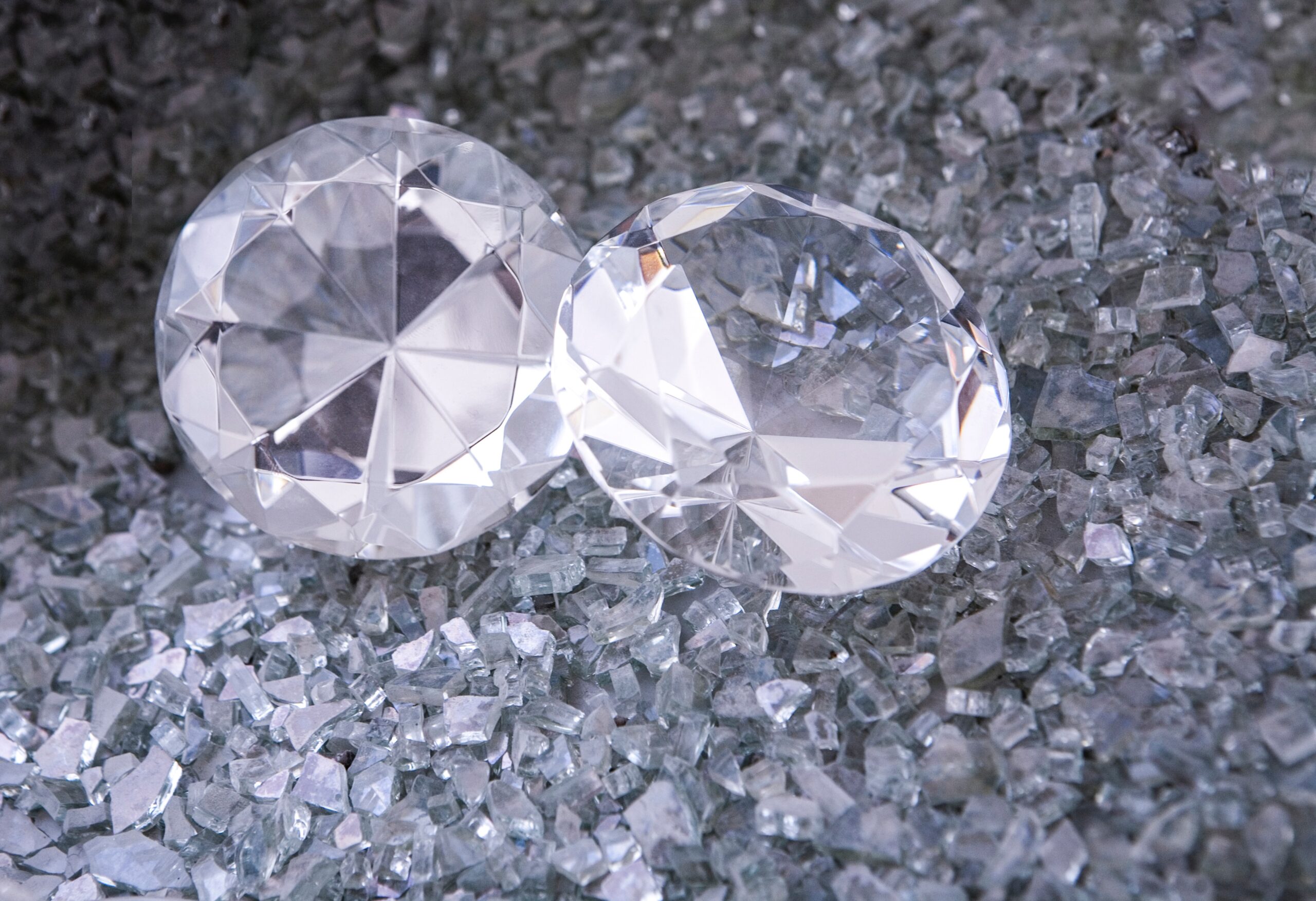 Two diamonds sitting together